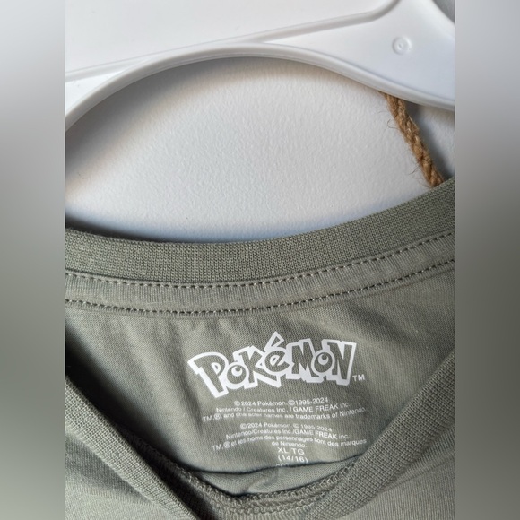 Pokemon long sleeve shirt NWT youth size XL 14-16 - Picture 3 of 4